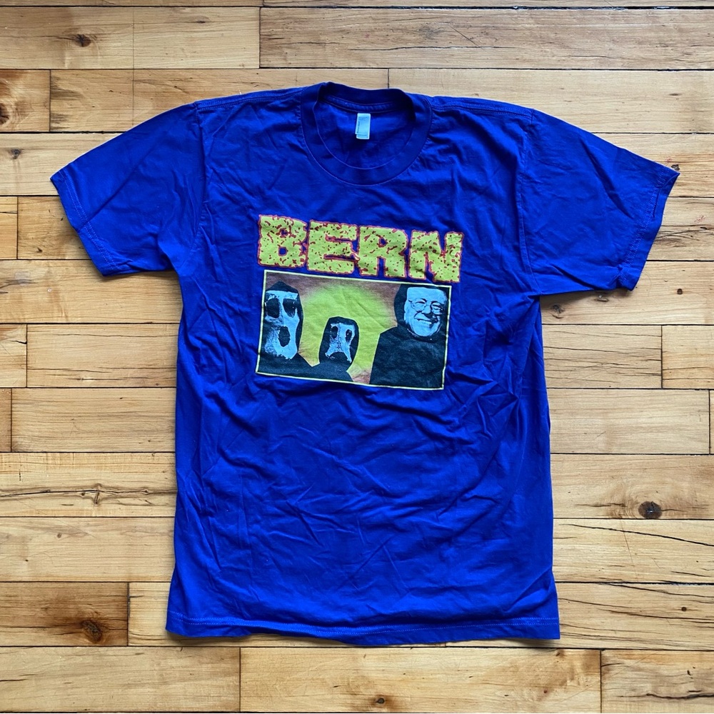 🔥💙🔥 Feel the Bern Tee - Size Large